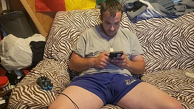 ScubaStevex online show from June 18, 12:34 am