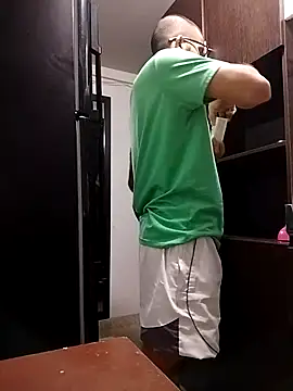 hairyserious online show from March 4, 4:06 am