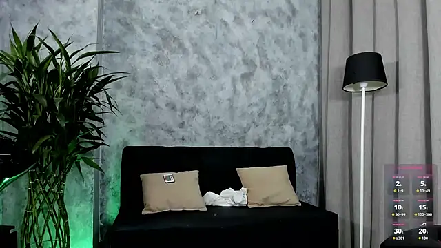 boyc022  online show from April 26, 2:03 pm