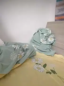 liuyunzhao8 online show from December 3, 11:21 am