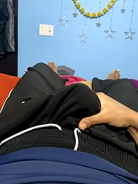 raghavs online show from December 4, 7:39 am