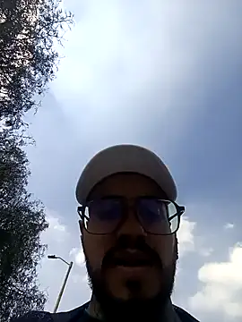 Nicky smith   online show from December 3, 3:22 pm