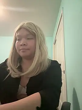 Snapshot of Jessica-Aine chatting on January 10, 5:37 am Jessica-Aine online show from January 10, 5:37 am