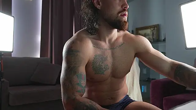 Karlos Ripped  online show from June 12, 12:03 pm