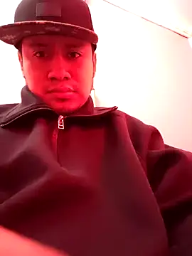 benja211020 online show from December 3, 7:08 am