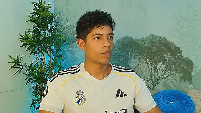 wagz online show from April 8, 8:28 pm