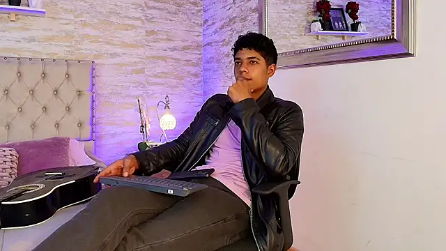 wagz online show from April 3, 8:27 pm