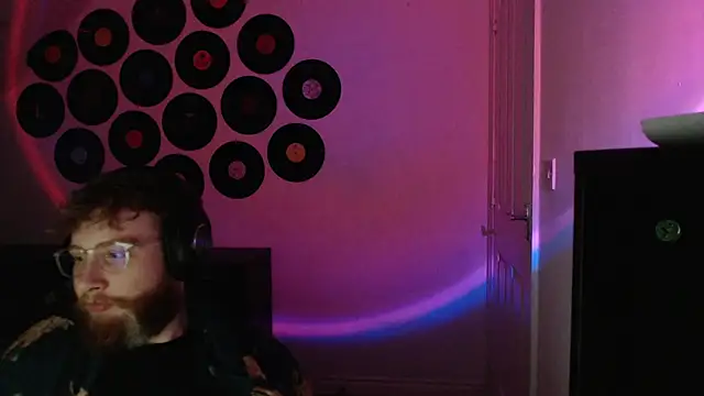 PrettyGinger online show from December 1, 6:44 pm