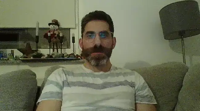 alcatraz009 online show from December 23, 5:43 pm