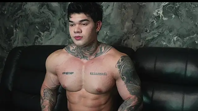 Justin Clark online show from November 3, 1:21 am