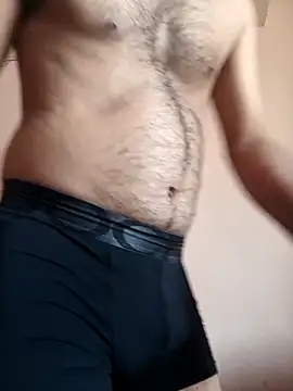 Vignesh3246 online show from February 2, 10:46 am