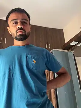 Indiangujjucpl online show from October 19, 4:39 am