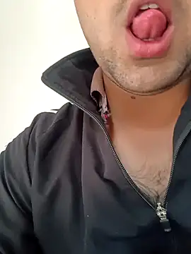 smartboy010101 online show from November 18, 4:16 am