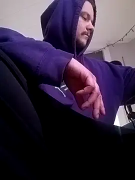 ChuckyyDee online show from May 3, 10:45 pm