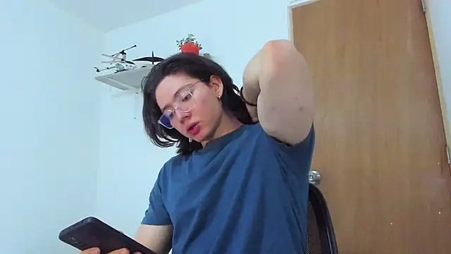 Snapshot of AngelBennet_ chatting on February 15, 2:58 am AngelBennet online show from February 15, 2:58 am