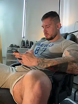 DimitriSullivan  online show from July 3, 2:56 pm