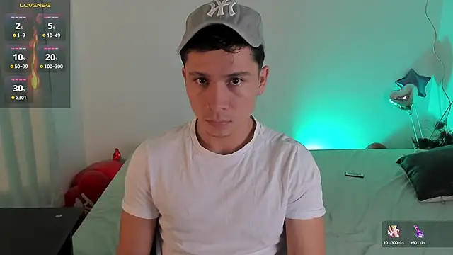 Snapshot of NathanGreyX chatting on February 19, 11:17 am NathanGreyX online show from February 19, 11:17 am