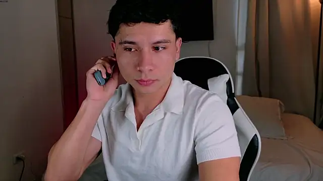 Snapshot of NathanGreyX chatting on September 22, 11:43 am NathanGreyX online show from September 22, 11:43 am