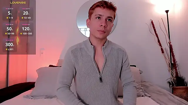 Snapshot of NathanGreyX chatting on March 10, 1:54 pm NathanGreyX online show from March 10, 1:54 pm