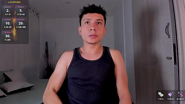 Snapshot of NathanGreyX chatting on February 4, 11:05 am NathanGreyX online show from February 4, 11:05 am