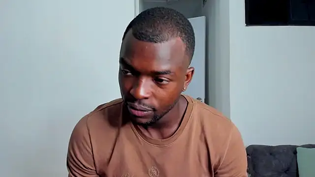 Dylan Taylor online show from April 25, 11:35 am