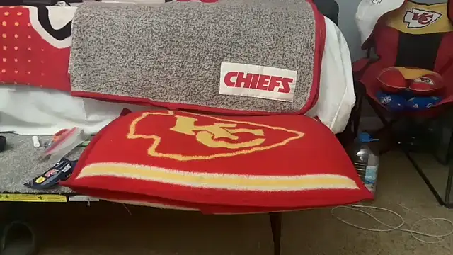 Snapshot of skarfosbabes69 chatting on October 14, 3:52 pm skarfosbabes69 online show from October 14, 3:52 pm