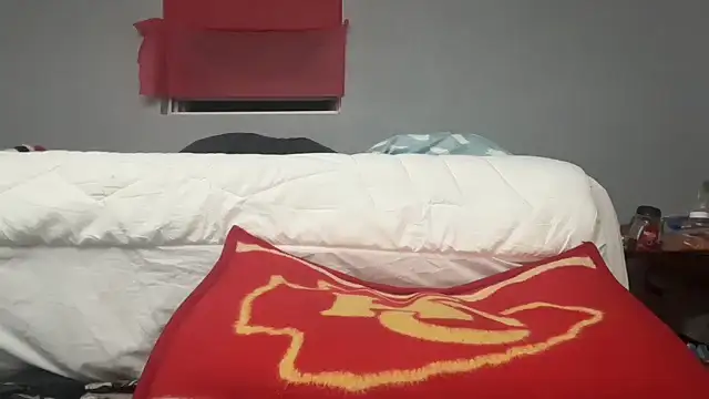 Snapshot of skarfosbabes69 chatting on October 18, 7:13 am skarfosbabes69 online show from October 18, 7:13 am