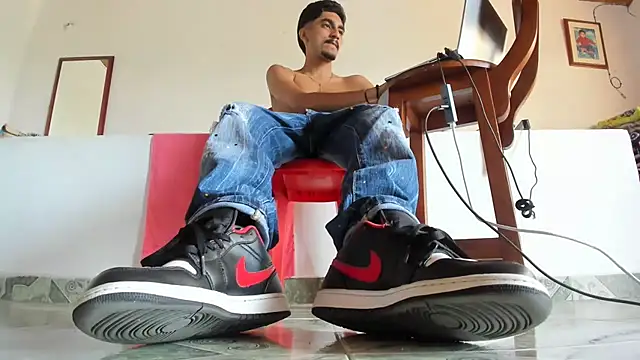 latin bbc online show from April 6, 5:36 pm