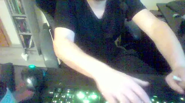 Stiiier1992 online show from December 4, 10:41 pm