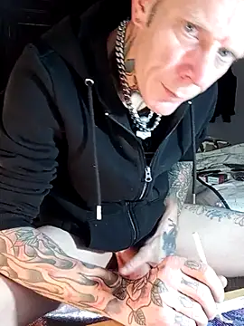 Tattooguy 86 online show from December 4, 12:50 am