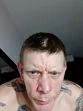 Tattooguy 86 online show from December 20, 8:43 am