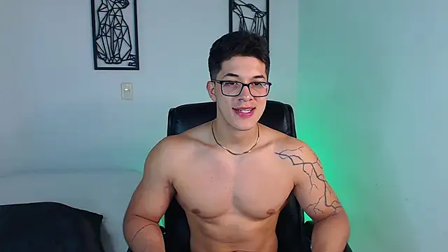 TravisJoplinn online show from December 12, 10:20 pm
