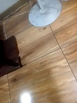 couple25252 online show from April 6, 6:03 am