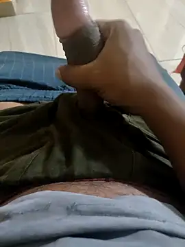 raamcxy online show from February 9, 8:02 pm