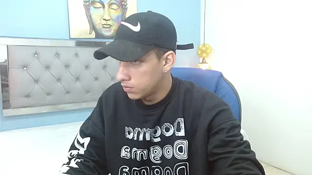 Jheidertwink online show from December 15, 4:29 am