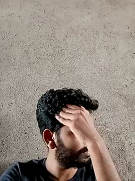 Roni1028 online show from October 17, 6:06 am