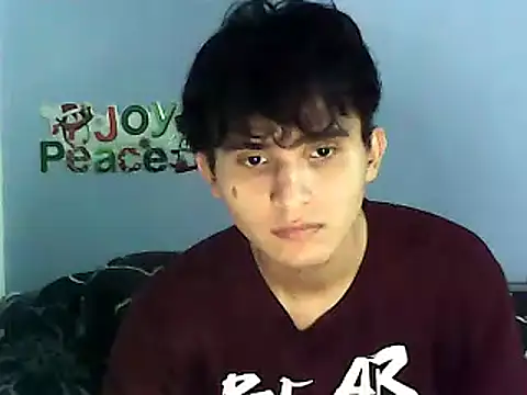 Snapshot of Charley_quin chatting on December 23, 12:35 am Charley quin online show from December 23, 12:35 am