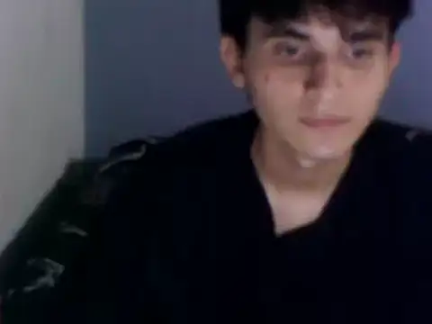 Snapshot of Charley_quin chatting on December 12, 12:16 am Charley quin online show from December 12, 12:16 am