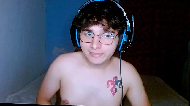 Charley quin online show from April 27, 11:54 pm