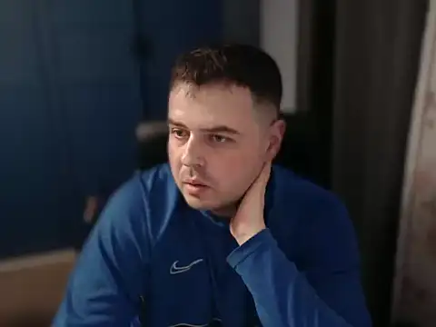 CuteMan33 online show from March 27, 11:16 pm