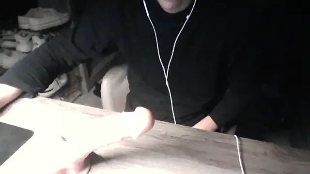 stupidpig online show from December 19, 2:13 pm