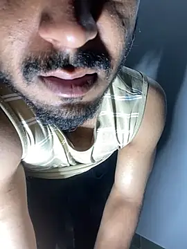 jaiwrld0 online show from April 8, 7:08 am