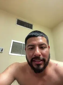 Jjuarez5409 online show from March 19, 8:17 am