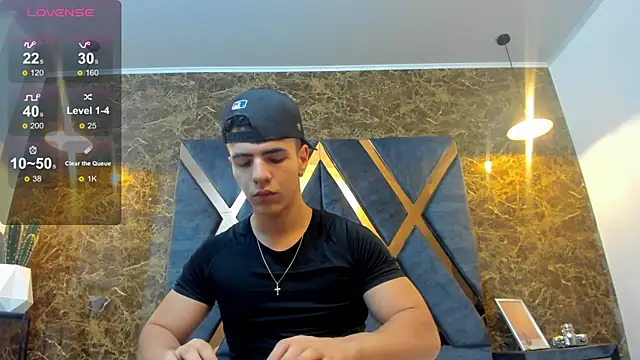 Snapshot of Flynn_Riider chatting on February 20, 11:53 am Flynn Riider online show from February 20, 11:53 am