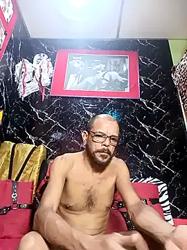 Snapshot of Charly_BC_Dirty chatting on October 9, 8:41 am Charly BC Dirty online show from October 9, 8:41 am