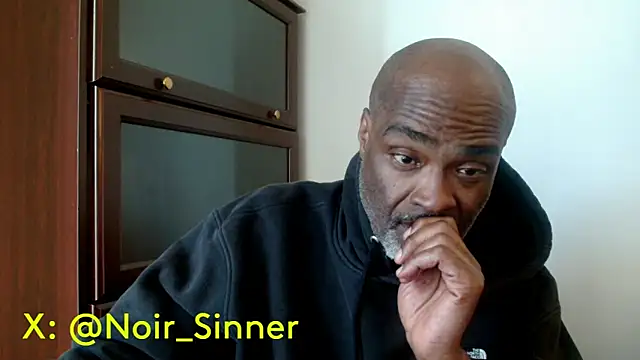 sinnernoir online show from April 20, 9:17 pm