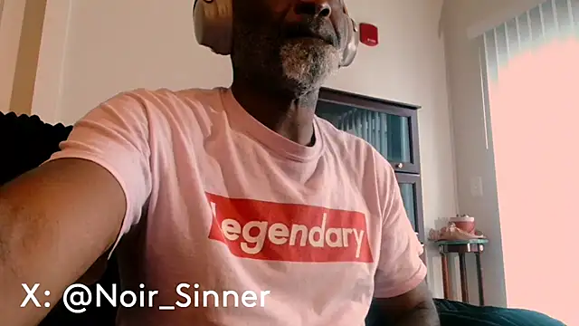 sinnernoir online show from June 18, 11:59 am