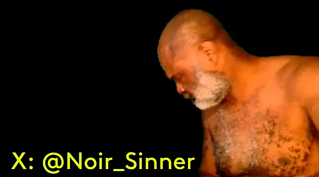 sinnernoir online show from January 26, 5:02 pm
