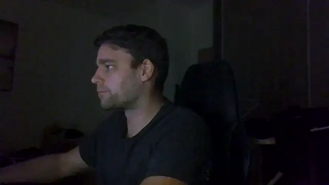 Snapshot of The_big_viking_ chatting on October 1, 8:57 pm The big viking online show from October 1, 8:57 pm