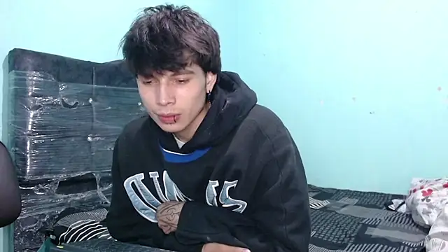 pervertsteens3 online show from October 22, 4:16 am